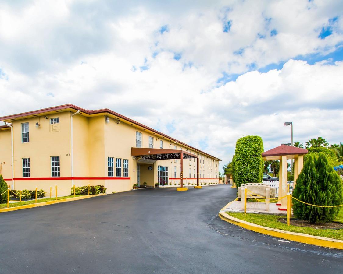 Belmont Inn & Suites Florida City Esterno foto